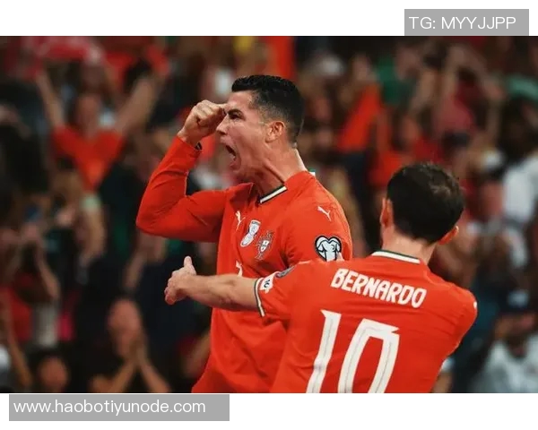 C罗传射助球队获胜社交媒体分享庆祝瞬间展现不懈努力与坚持 C罗传射助球队获胜社交媒体分享庆祝瞬间展现不懈努力与坚持